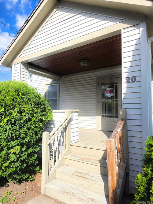 20 Buckley St, Port Jervis, NY, 12771-2803 | Card Image