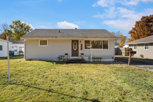 708 S Emerson St, Monticello, IL, 61856-2022 | Card Image