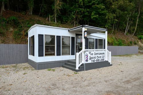 280 W Main St, Pomeroy, OH, 45769-1215 | Card Image