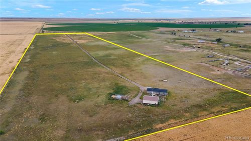 69501 E 72nd Ave, Byers, CO, 80103-8595 | Card Image