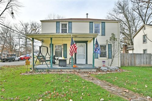 3642 Shelby Road, Youngstown, OH, 44511 | Card Image