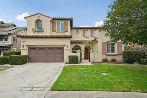 15590 Syracuse Ln, Fontana, CA, 92336 | Card Image