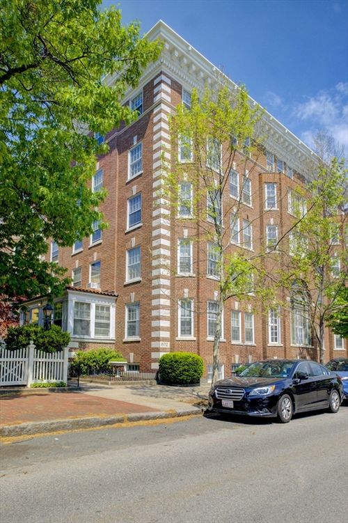 41-1572 Massachusetts Ave, Cambridge, MA, 02138-2916 | Card Image