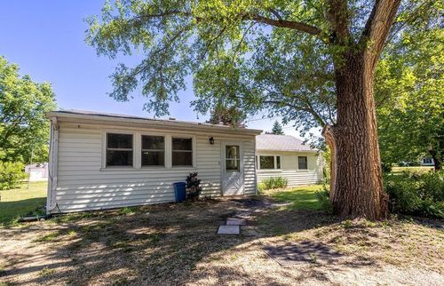 2160 S Afton Rd, Beloit, WI, 53511-2015 | Card Image