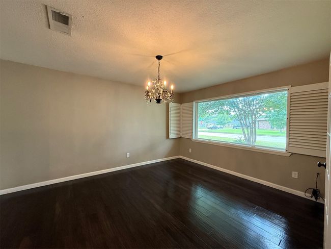 1502 Robin St, House other with 3 bedrooms, 2 bathrooms and null parking in Mineola TX | Image 15