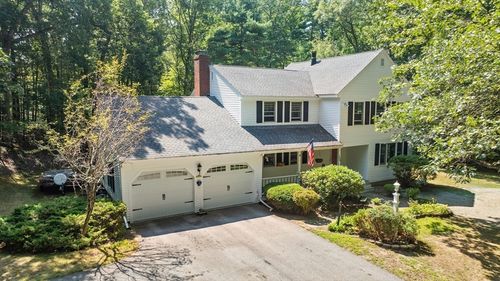 156 Newbury Rd, Rowley, MA, 01969-2505 | Card Image