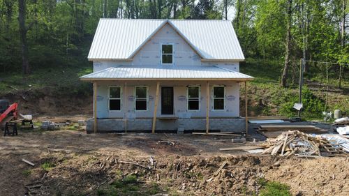 2027 Old Lake Rd, Lewisburg, TN, 37091-5241 | Card Image