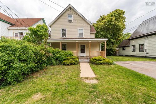 182/184 Queen St, Digby, NS, B0V1A0 | Card Image