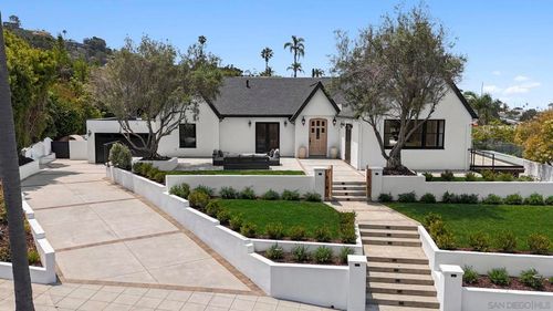 7784 Hillside Dr, La Jolla, CA, 92037-3944 | Card Image
