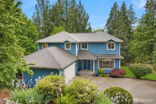 211 210th Avenue Ne, Sammamish, WA, 98074 | Card Image