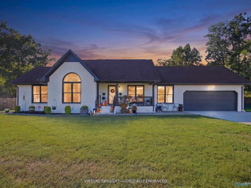 1016 Birchwood Dr, Scottsboro, AL, 35769-4139 | Card Image