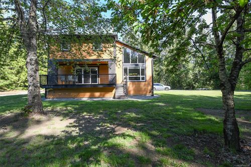 3550 Cumberland Rd, Cumberland, BC, V0R1S0 | Card Image