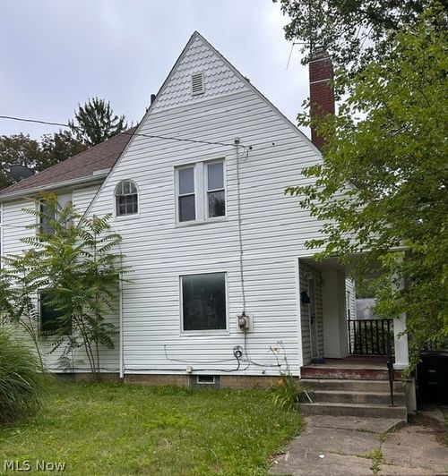 296 Grace Ave, Akron, OH, 44320-2122 | Card Image
