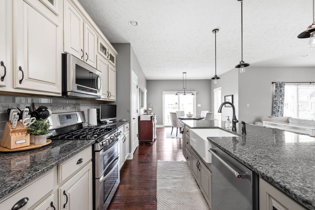 Kitchen | Image 16