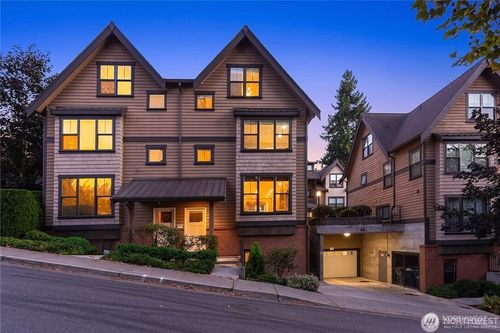 303 Bellevue Way Se, Bellevue, WA, 98004-6622 | Card Image