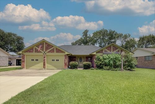 414 Daffodil St, Lake Jackson, TX, 77566-4328 | Card Image