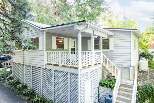 116 Heritage Hollow Cir, Franklin, NC, 28734-2799 | Card Image