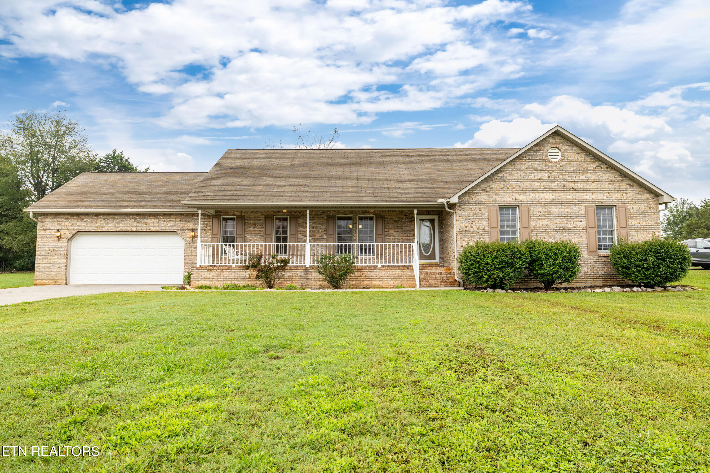 Pollys Way, Maryville, TN 37801
