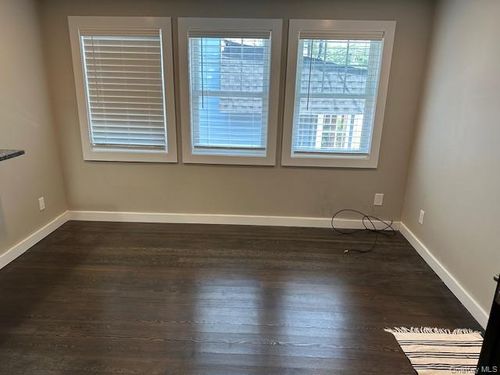 377 Fort Salonga Rd, Northport, NY, 11768-3073 | Card Image