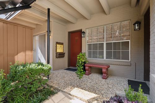 apt-106-4207 Avondale Ave, Dallas, TX, 75219-3156 | Card Image