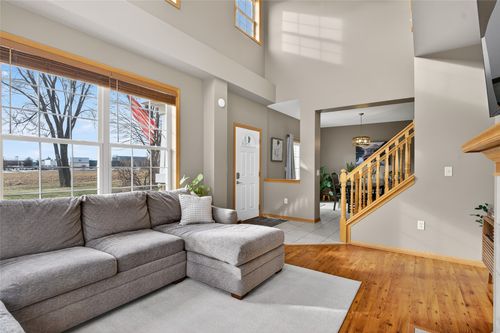 unit-605-277 S 79th St, West Des Moines, IA, 50266-8077 | Card Image