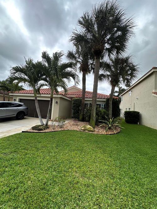 8202 White Rock Cir, Boynton Beach, FL, 33436-1744 | Card Image