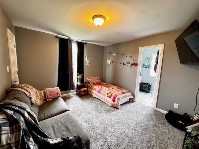 203 5 Th Ave N, House other with 4 bedrooms, 3 bathrooms and null parking in Decherd TN | Image 5