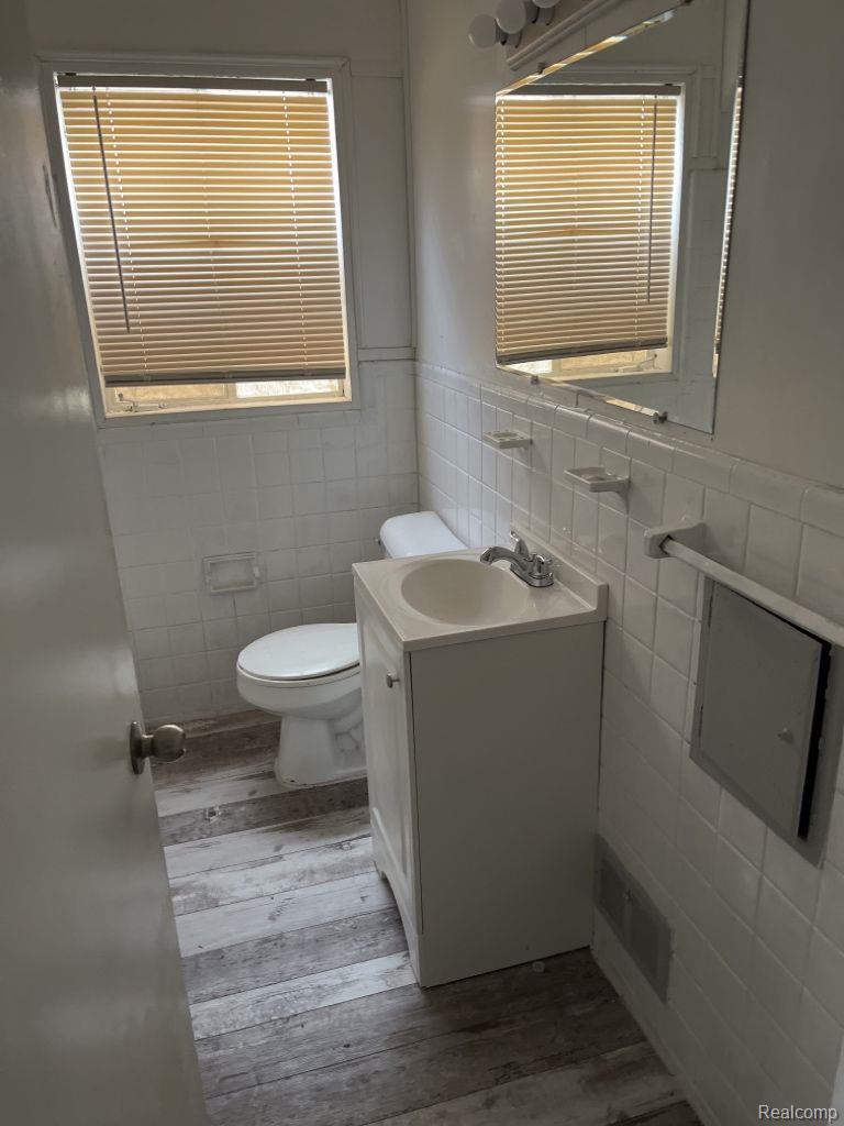 Residential Lease in Detroit 3