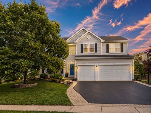 130 Norman Dr, McHenry, IL, 60050-5432 | Card Image