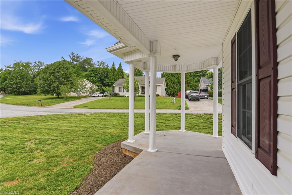 Residential in Yadkinville 4