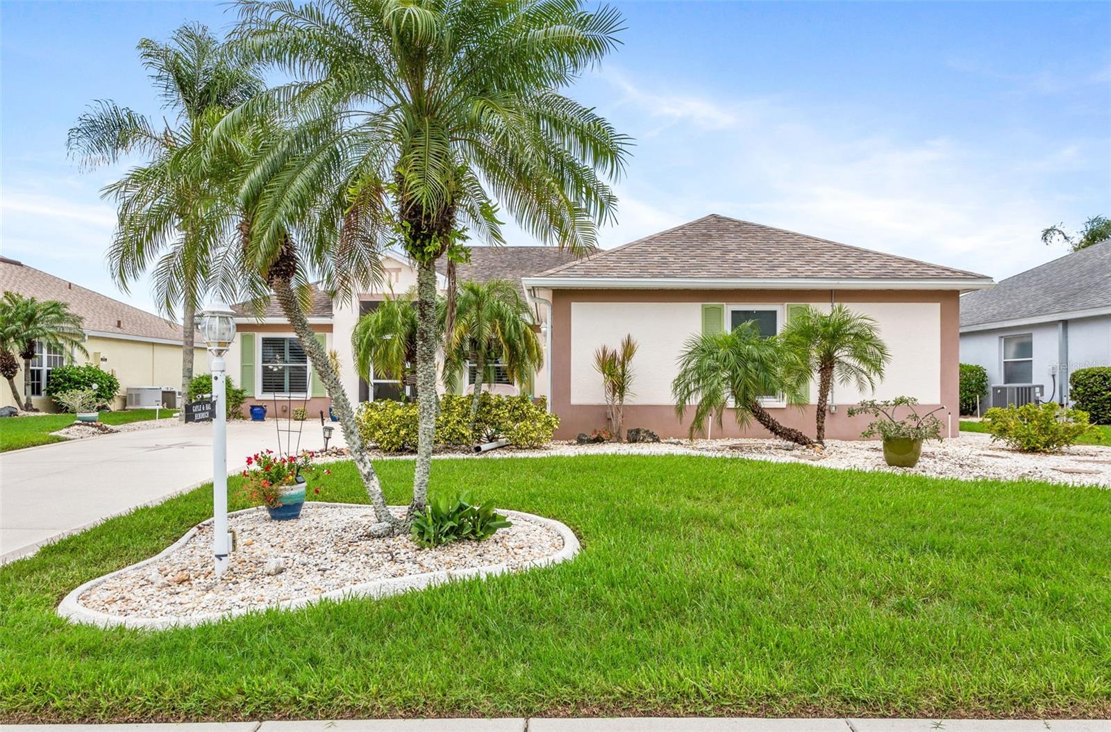 Creek Ct, Sun City Center, FL 33573