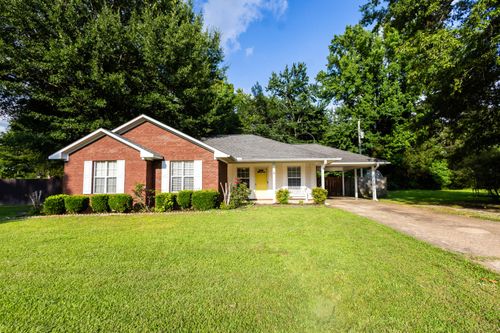 108 Longview Dr, Amory, MS, 38821-3914 | Card Image