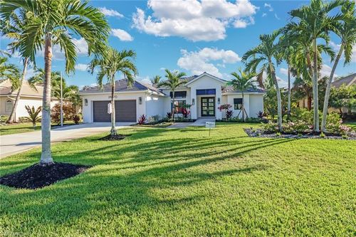 28070 Winthrop Cir, BONITA SPRINGS, FL, 34134-3361 | Card Image