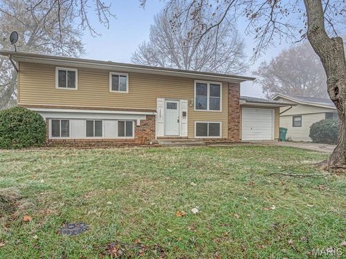 1203 Princeton Dr, O Fallon, IL, 62269-2713 | Card Image