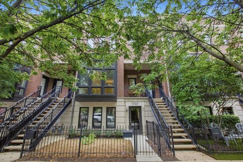 60-1707 W George St, Chicago, IL, 60657-4086 | Card Image
