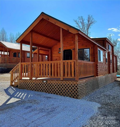 99 Coyote Rd, Marion, NC, 28752-5957 | Card Image