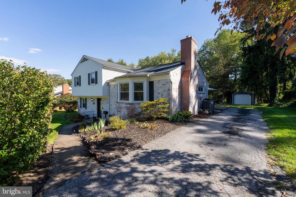 Charmuth Rd, Lutherville Timonium, MD 21093
