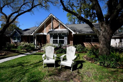 6230 Queensloch Dr, Houston, TX, 77096-3737 | Card Image