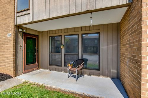 8501 Ankara Ct, Knoxville, TN, 37923-5614 | Card Image