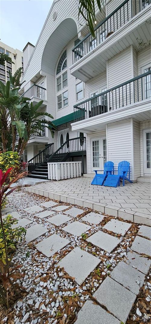2907 W Stovall St, Tampa, FL, 33629-8170 | Card Image