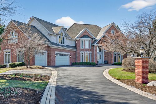9315 N Muirfield Dr, Village Of Lakewood, IL, 60014-3313 | Card Image