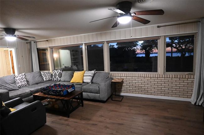 1013 Quail Ln, House other with 3 bedrooms, 2 bathrooms and 3 parking in Eagle Lake TX | Image 17