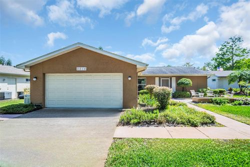 2814 Lomond Dr, PALM HARBOR, FL, 34684-2718 | Card Image
