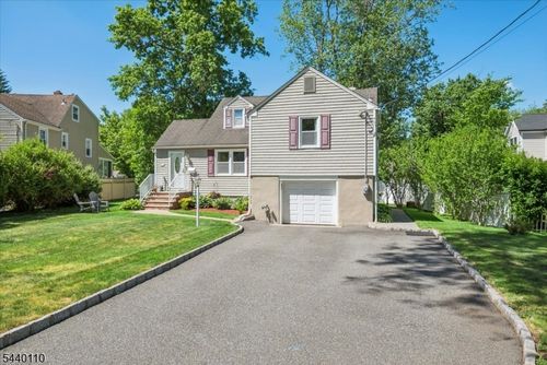 40 Elmwood Rd, Florham Park, NJ, 07932-2810 | Card Image