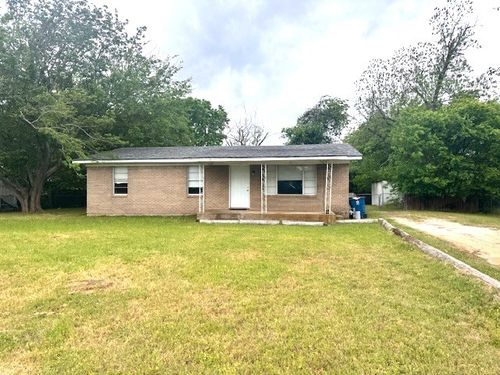 512 S Colorado St, Whitney, TX, 76692-2821 | Card Image