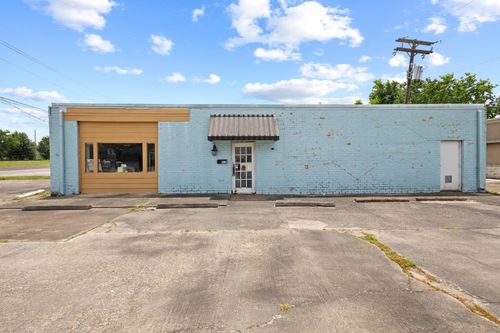 912 S Twin City Hwy, Nederland, TX, 77627-4341 | Card Image