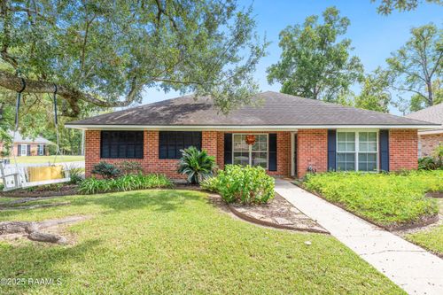 501 Renwood Cir, Lafayette, LA, 70503-5029 | Card Image