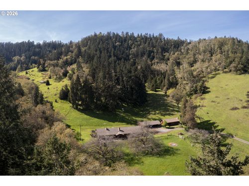 1349 Willis Creek Rd, Winston, OR, 97496-8532 | Card Image