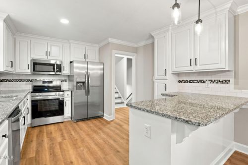2214 Somerset Dr N, Wilson, NC, 27893-1741 | Card Image