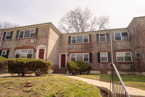 83a-152-06 Jewel Ave, Flushing, NY, 11367-1436 | Card Image